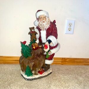 Cracker Barrel Santa with cardinals